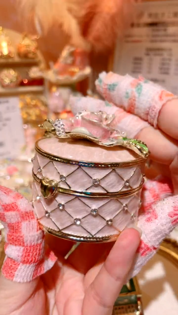 【闪购商品】合金玫瑰花盒