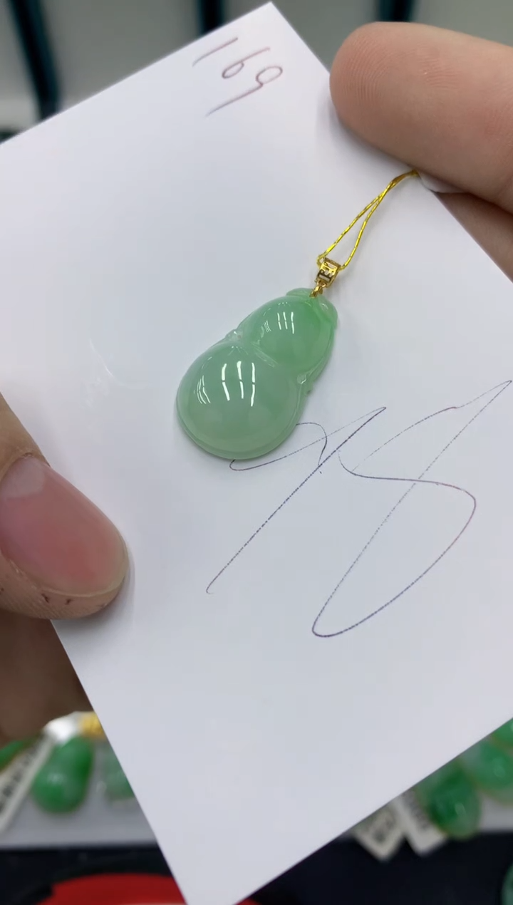 【闪购商品】翡翠颈饰18K金镶嵌11111111111