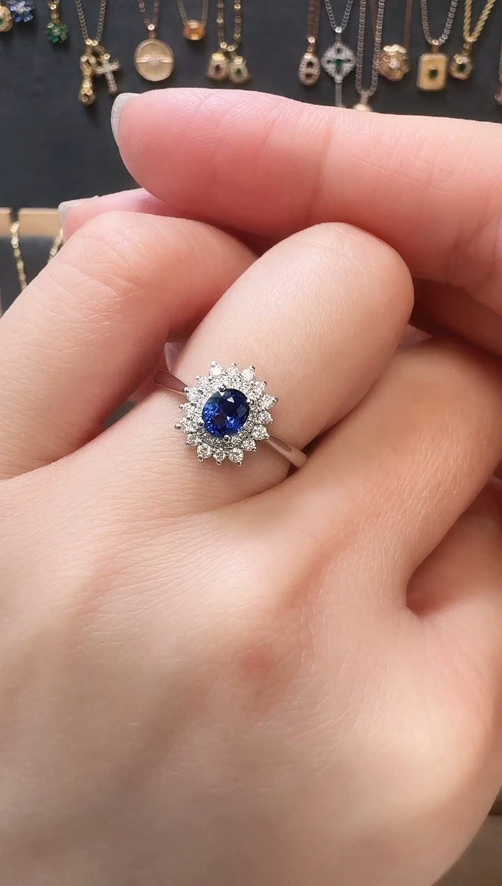 【闪购商品】蓝宝石戒指18K金镶嵌18K金蓝宝石戒指