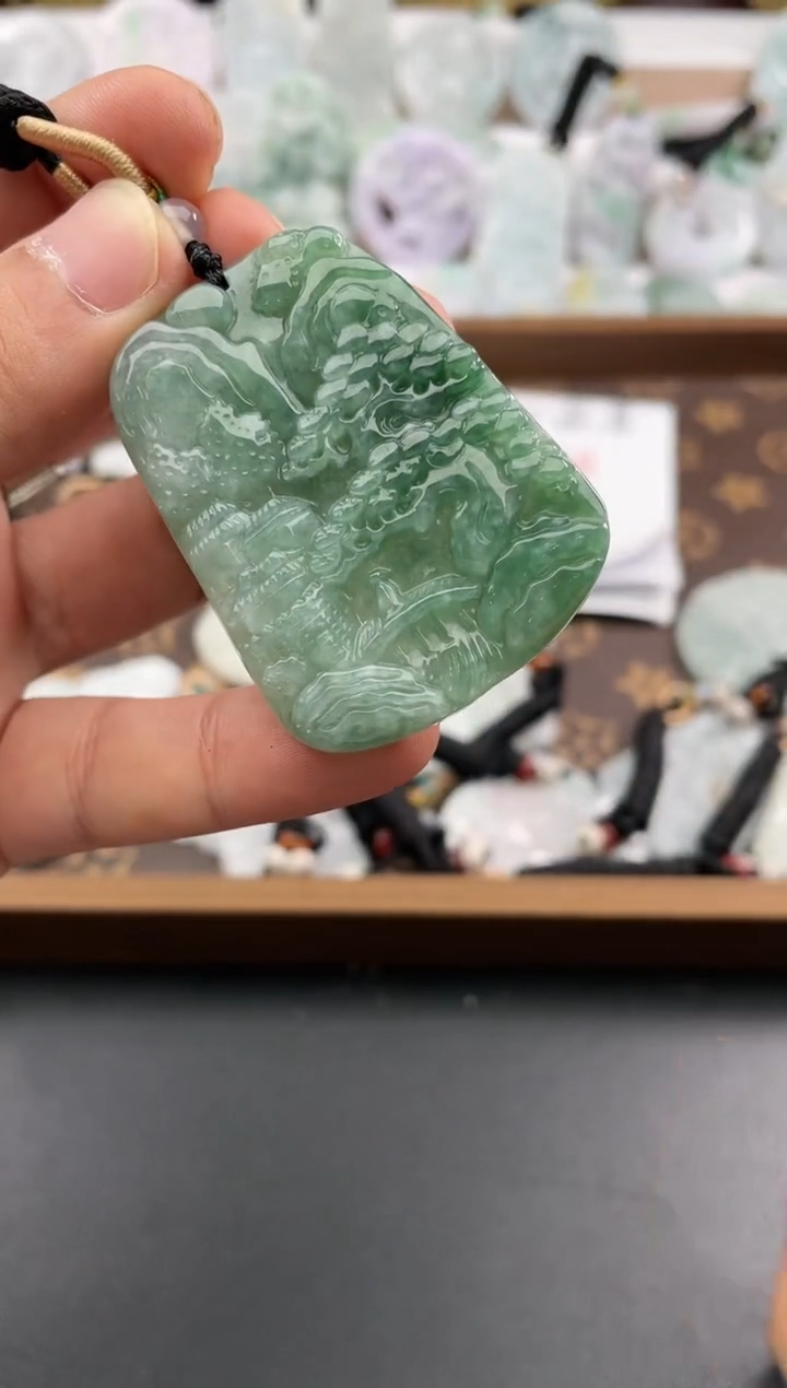 颈饰未镶嵌翡翠25/12/18/.75