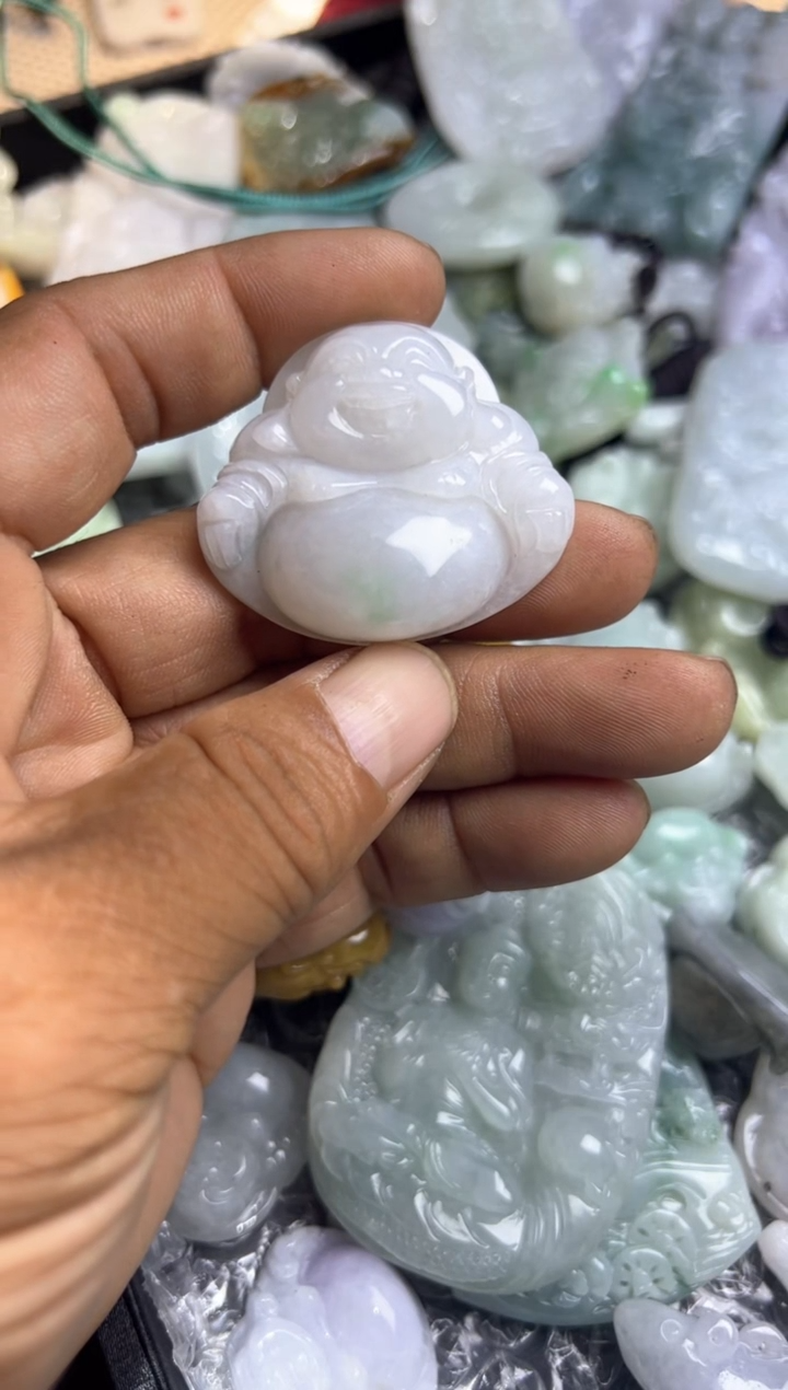 【闪购商品】翡翠吊坠(不含链)未镶嵌细肉佛公