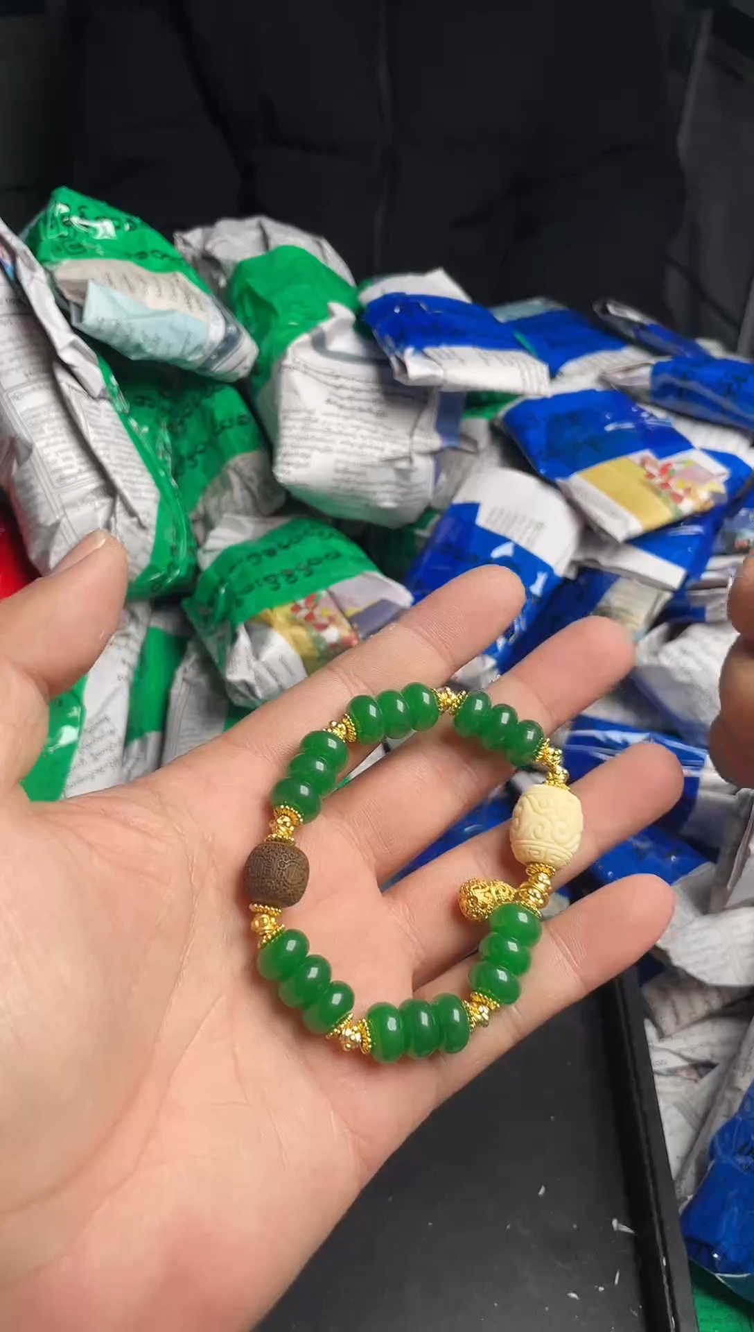 强子收货时尚手串FH-406