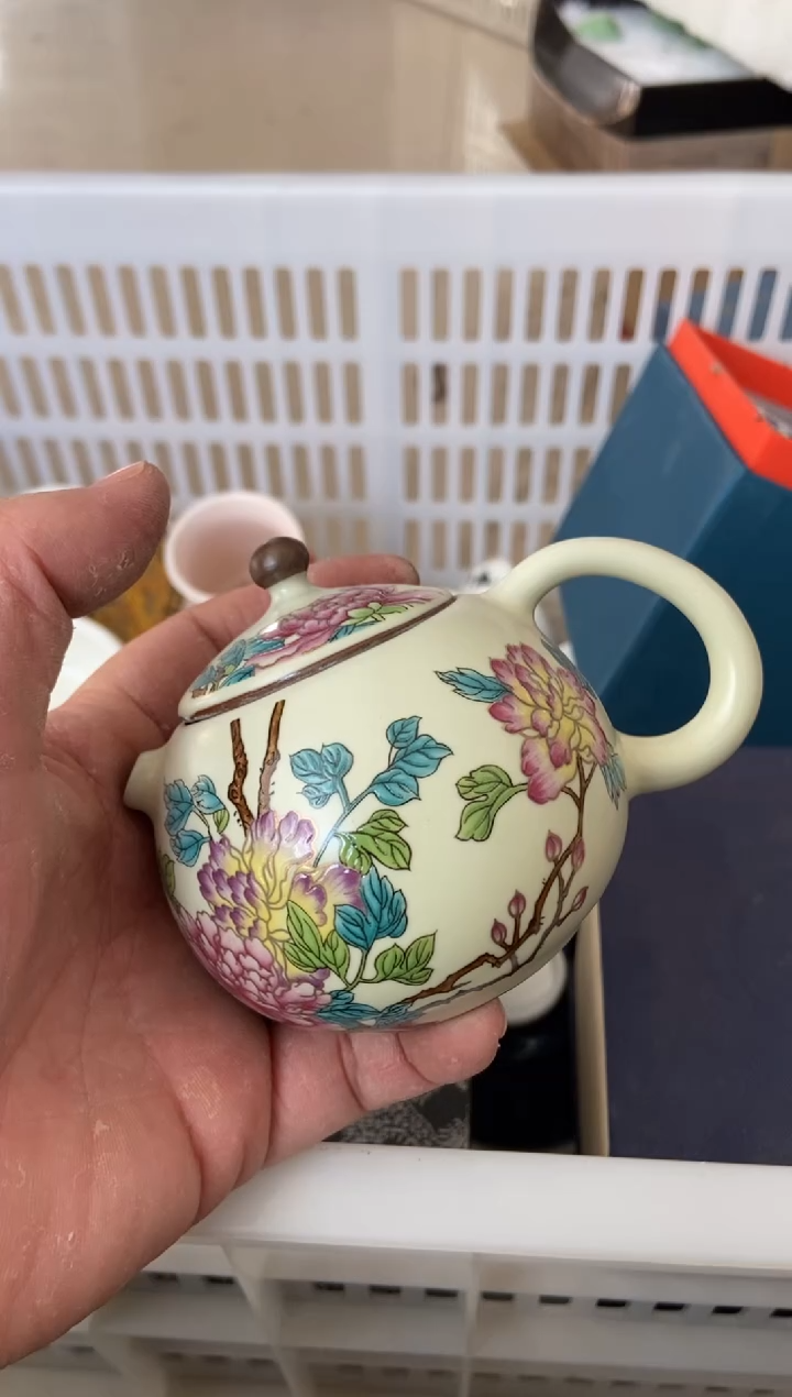 杯无运费险有瑕疵的摄影的产品有使用过的痕迹有点脏介意勿拍