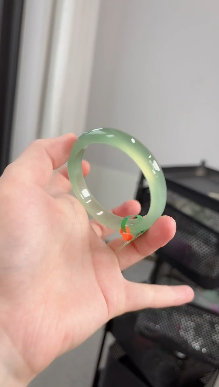 玛瑙/玉髓手镯未镶嵌54圈