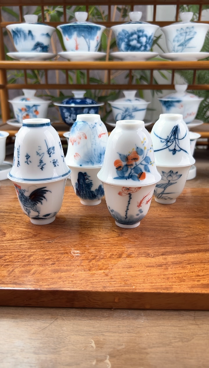 微瑕手绘闻香杯8个画面各一个