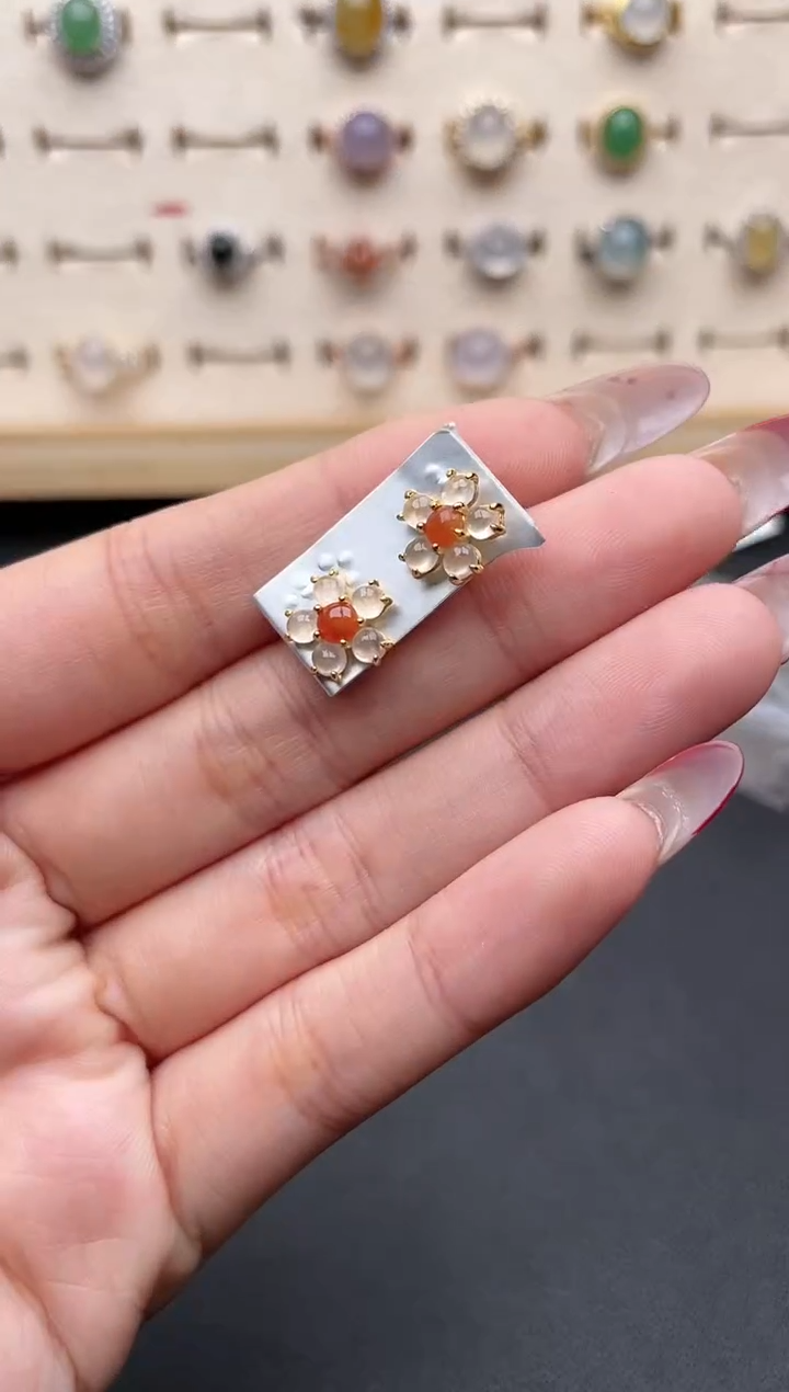 【闪购商品】翡翠戒指银S925镶嵌一物一证一礼盒