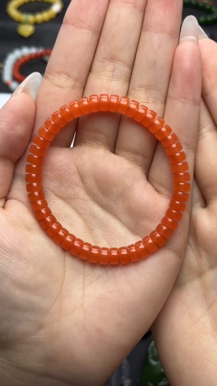 未镶嵌手链南红玛瑙直切手串
