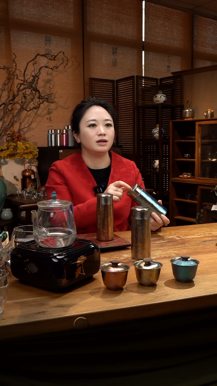 【闪购商品】莺歌烧/四方银杏黑底