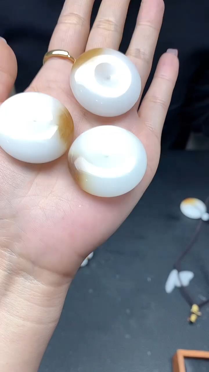 【闪购商品】石英质玉（金丝玉）1未镶嵌拍一发一多样性发货