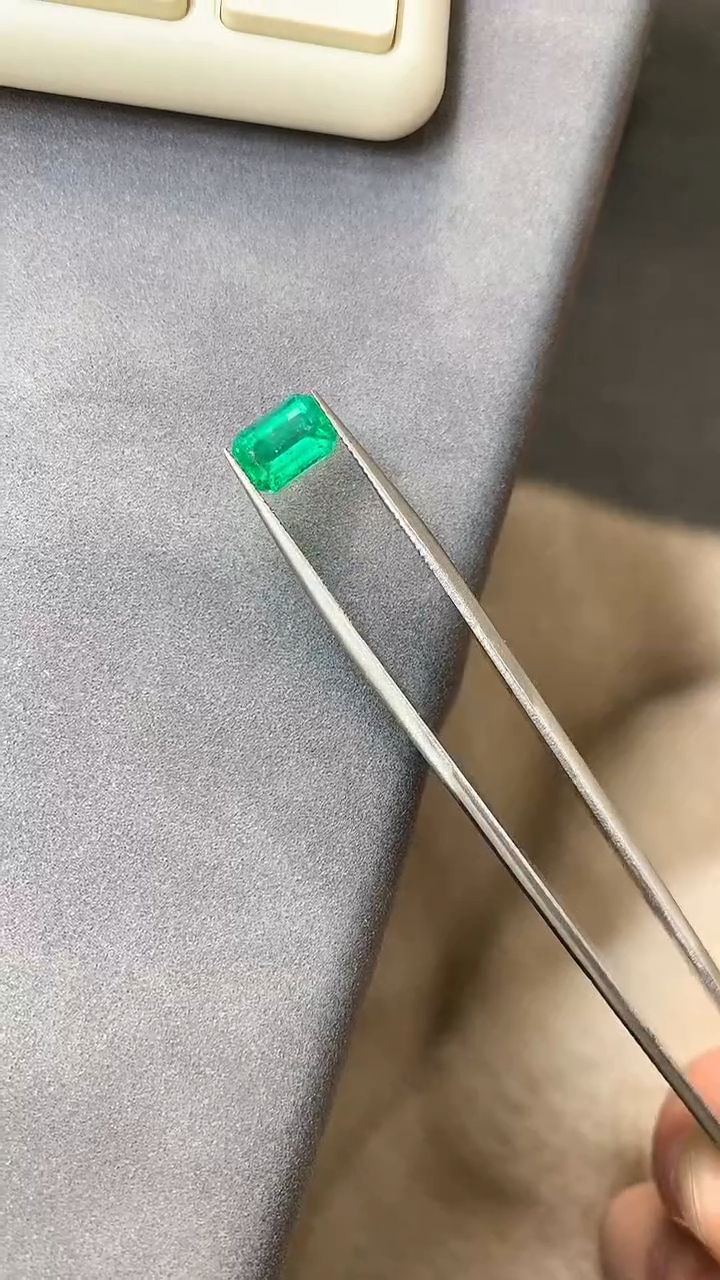 【闪购商品】祖母绿裸石未镶嵌祖母绿裸石1.65ct