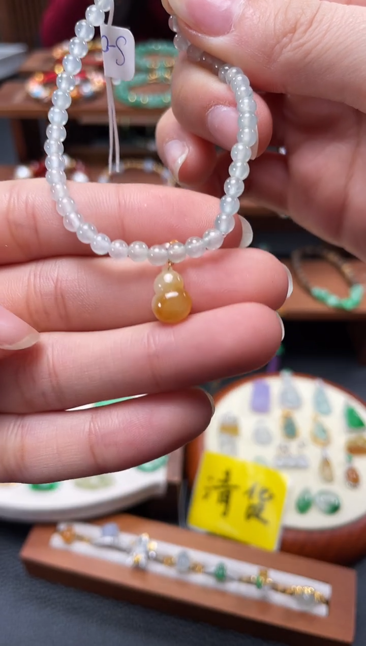 【闪购商品】翡翠吊坠(不含链)18K金镶嵌一个  JK105