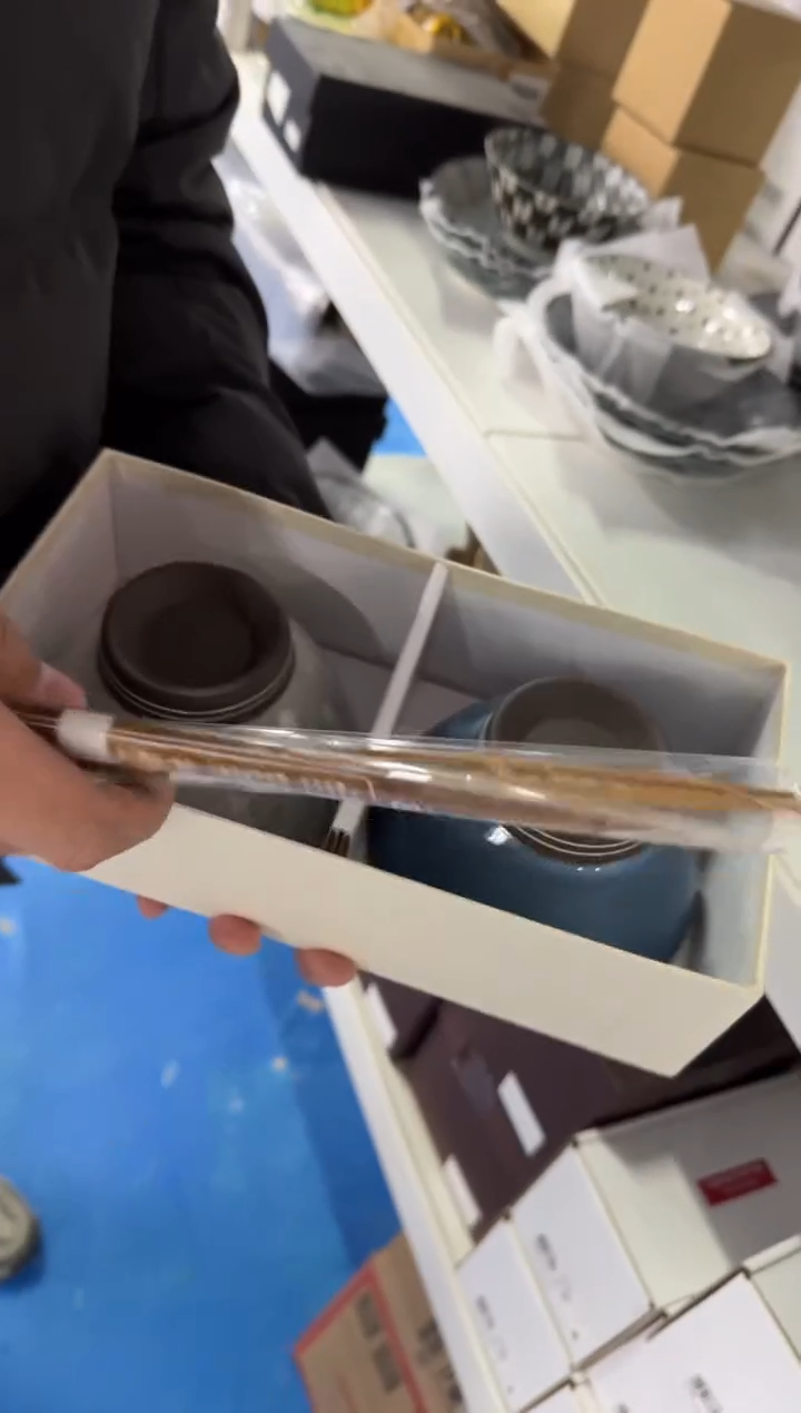 瓷光阳 带黑土边饭碗