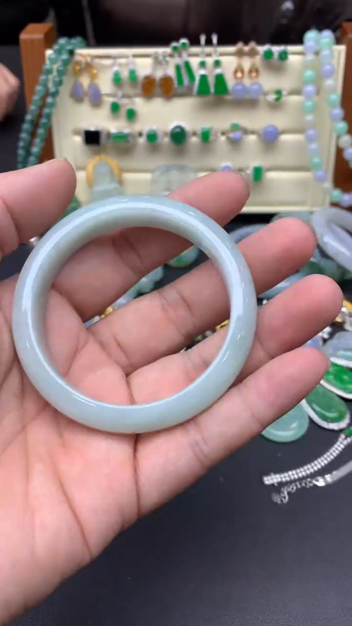 【闪购商品】翡翠手镯未镶嵌55-天然翡翠