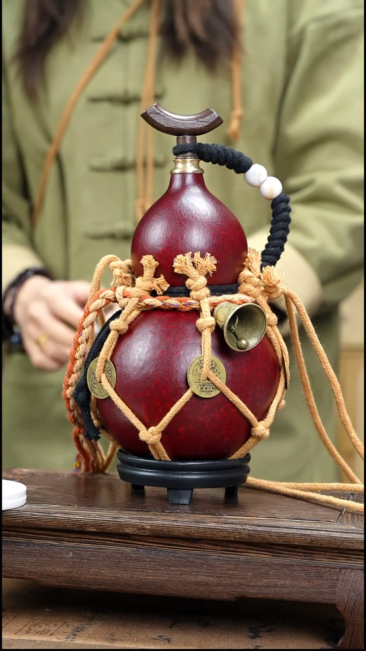 YE065复古网兜款天然酒葫芦（一物一拍）