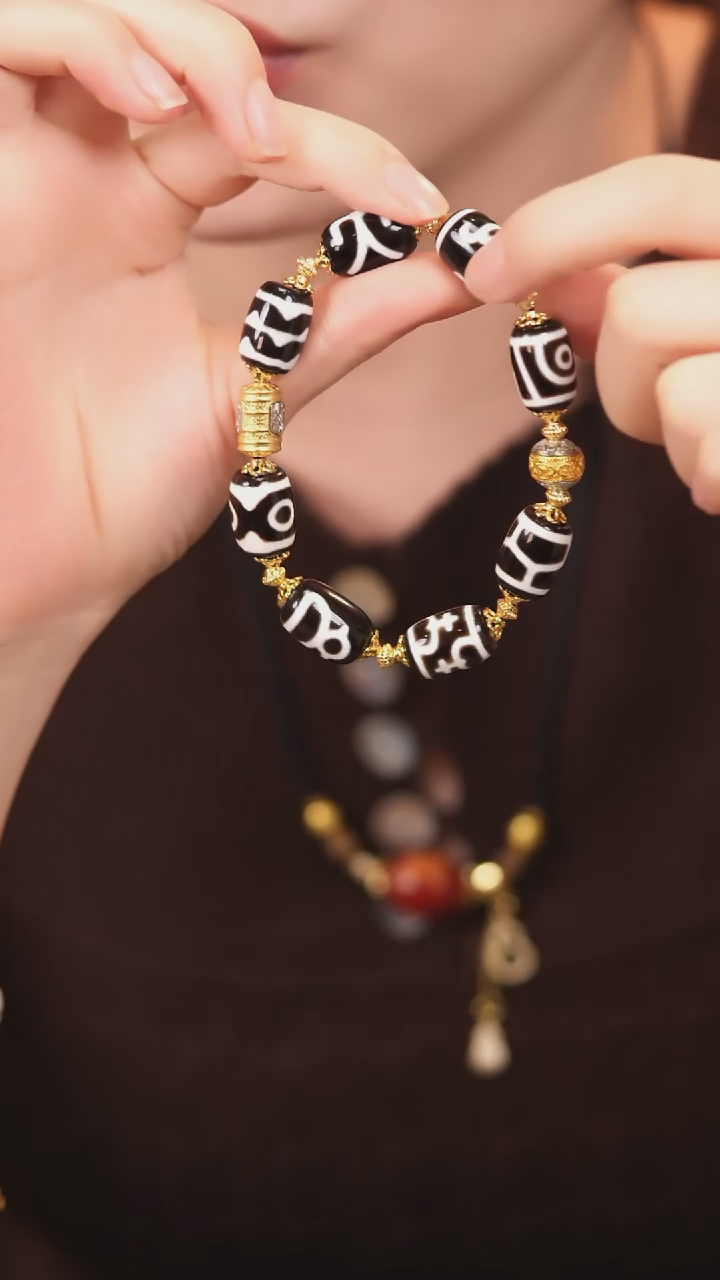 玛瑙/玉髓（覆膜）颈饰未镶嵌柒木珠宝