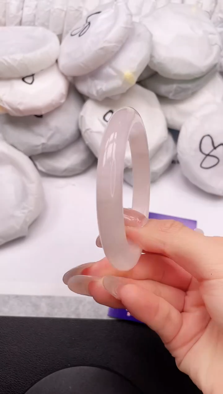 【闪购商品】石英质玉手镯未镶嵌2K20-61