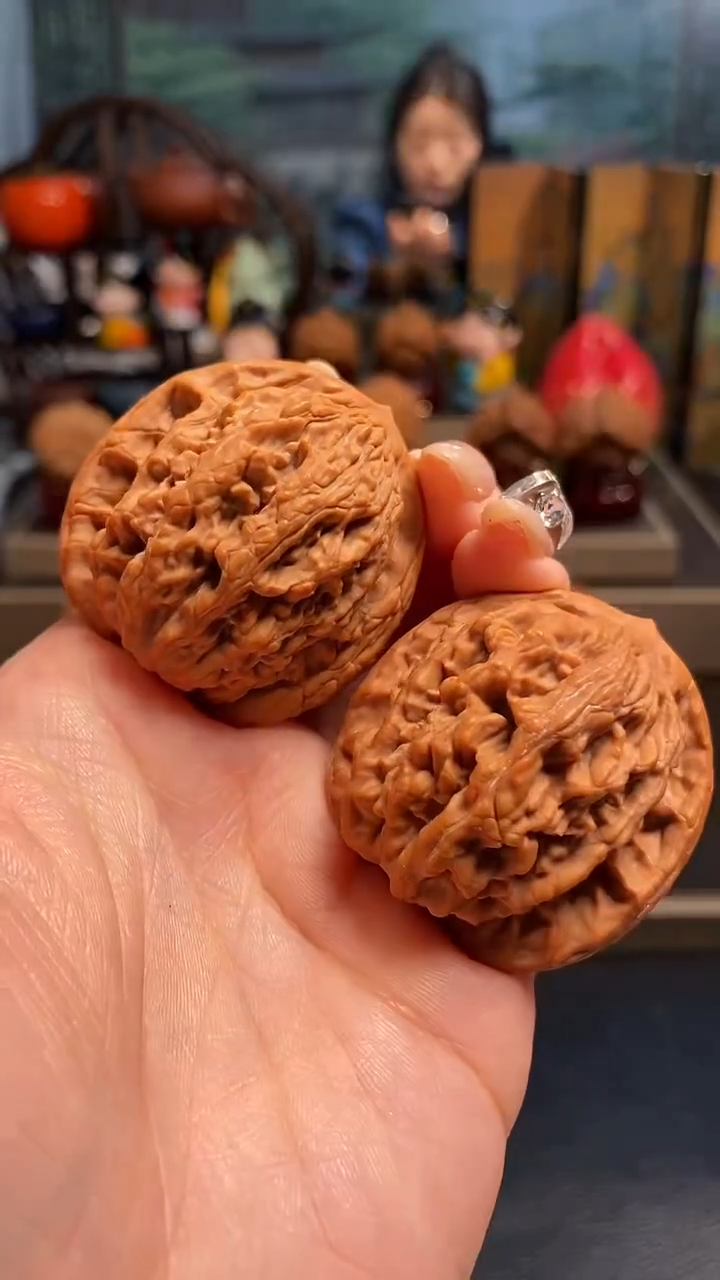 【闪购商品】文玩核桃把件H 885麦穗虎头41尺