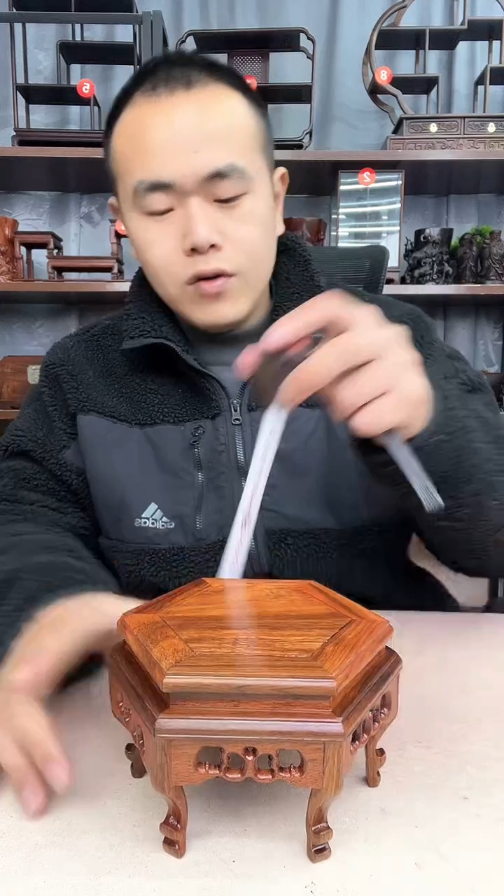 【闪购商品】乌木类端景台2811小李子红木工艺品