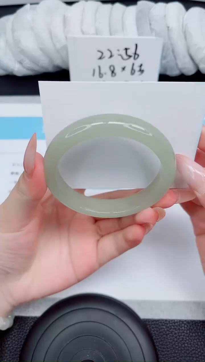 石英质玉手镯未镶嵌27-60.7