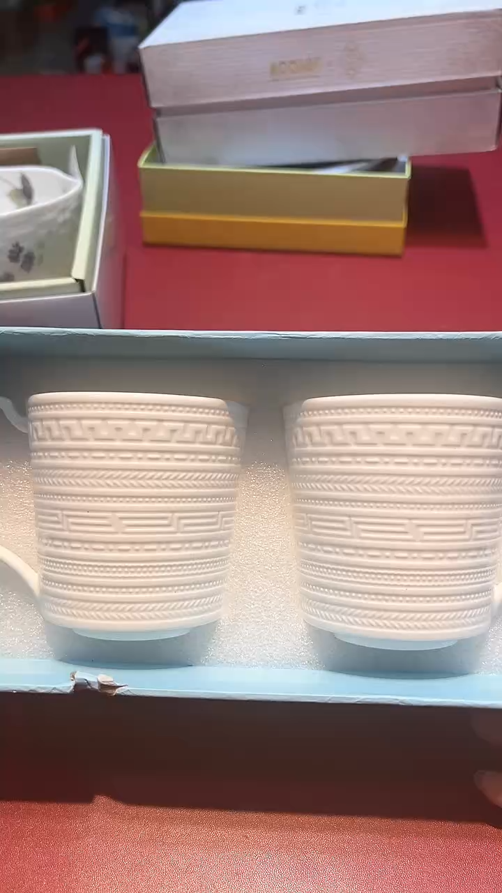 【闪购商品】瓷片锅碗瓢盆一件不剩