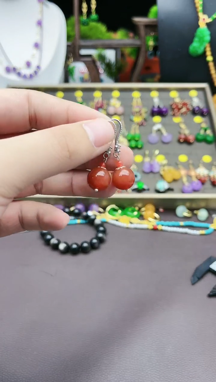 【闪购商品】南红玛瑙耳饰银S925镶嵌408000