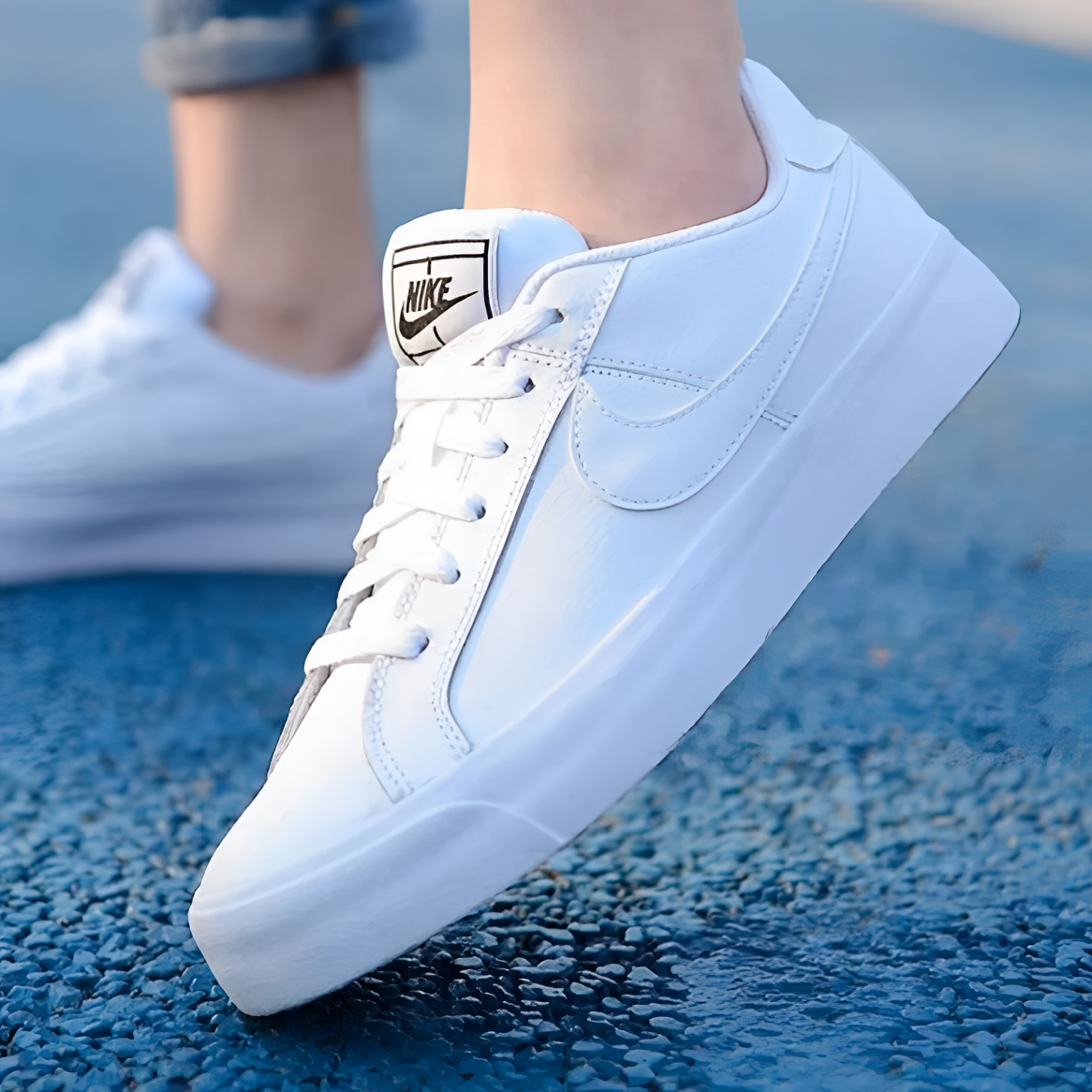 NIKE/耐克女鞋Court新款经典美式鞋子舒适时尚纯白板鞋AO2810-102