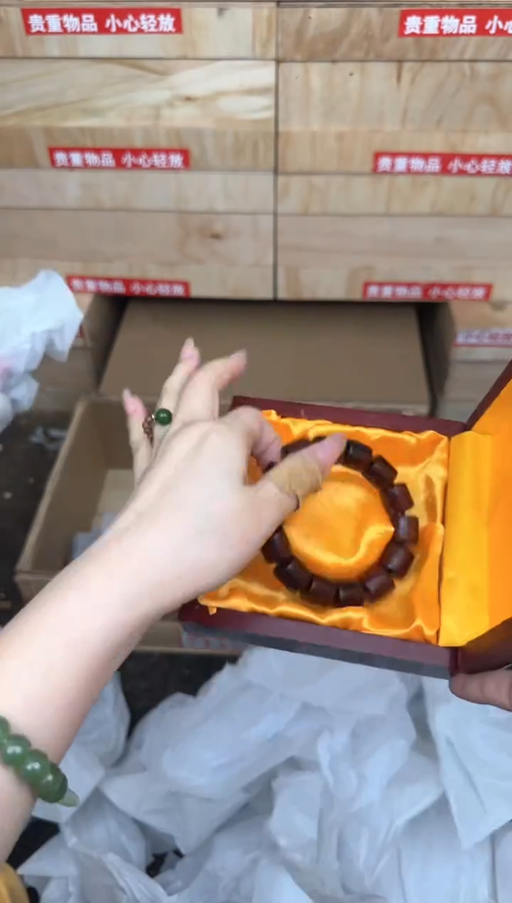 小叶紫檀桶珠商品链接@@YS975