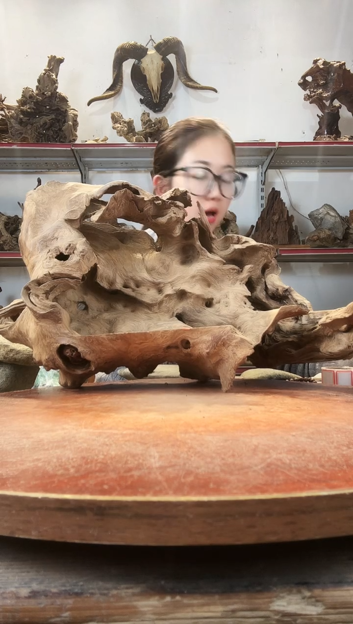 木弘****藏黄荆随型风化镂空底座摆件无漆无蜡