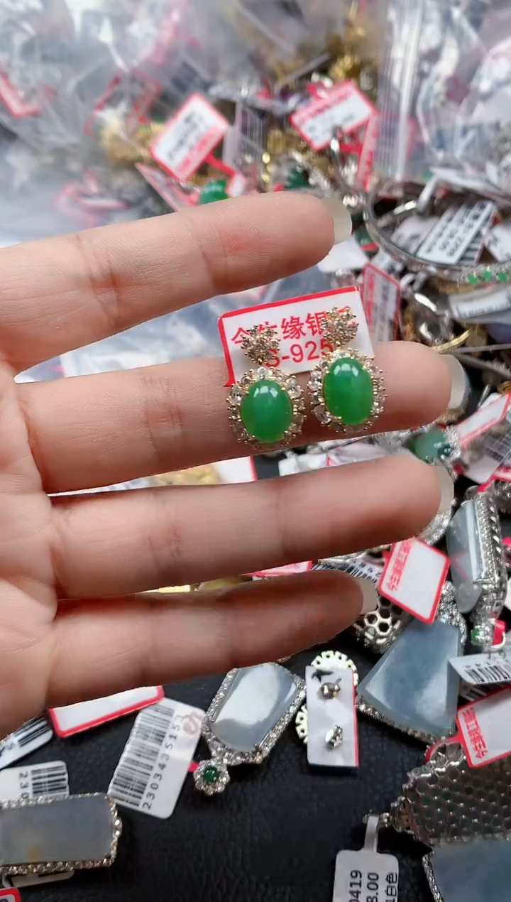 银S925镶嵌戒指翡翠天然A货缅甸翡翠