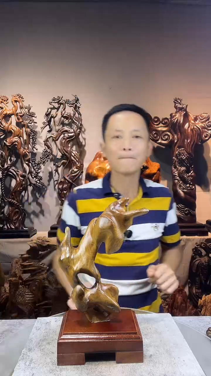 金丝楠奇*小叶桢楠随行摆件54