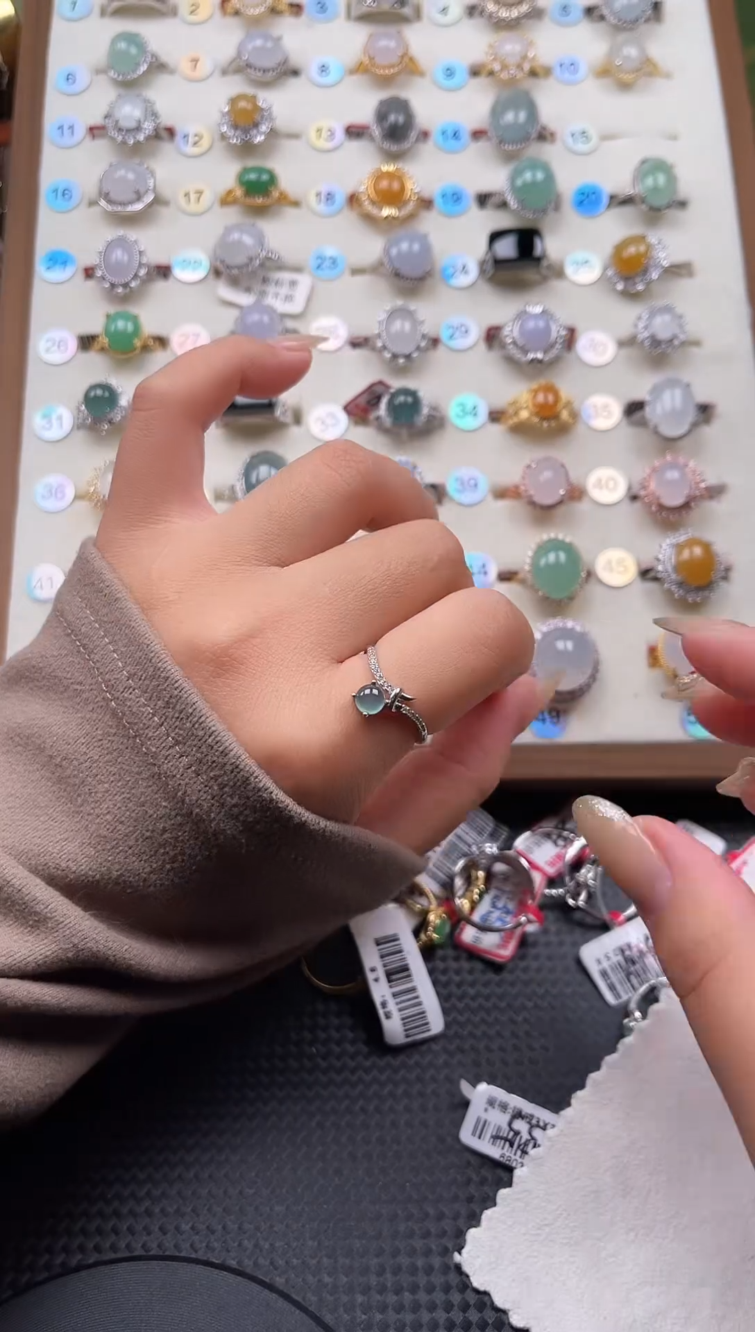 【闪购商品】翡翠戒指银S925镶嵌天然A货翡翠戒指