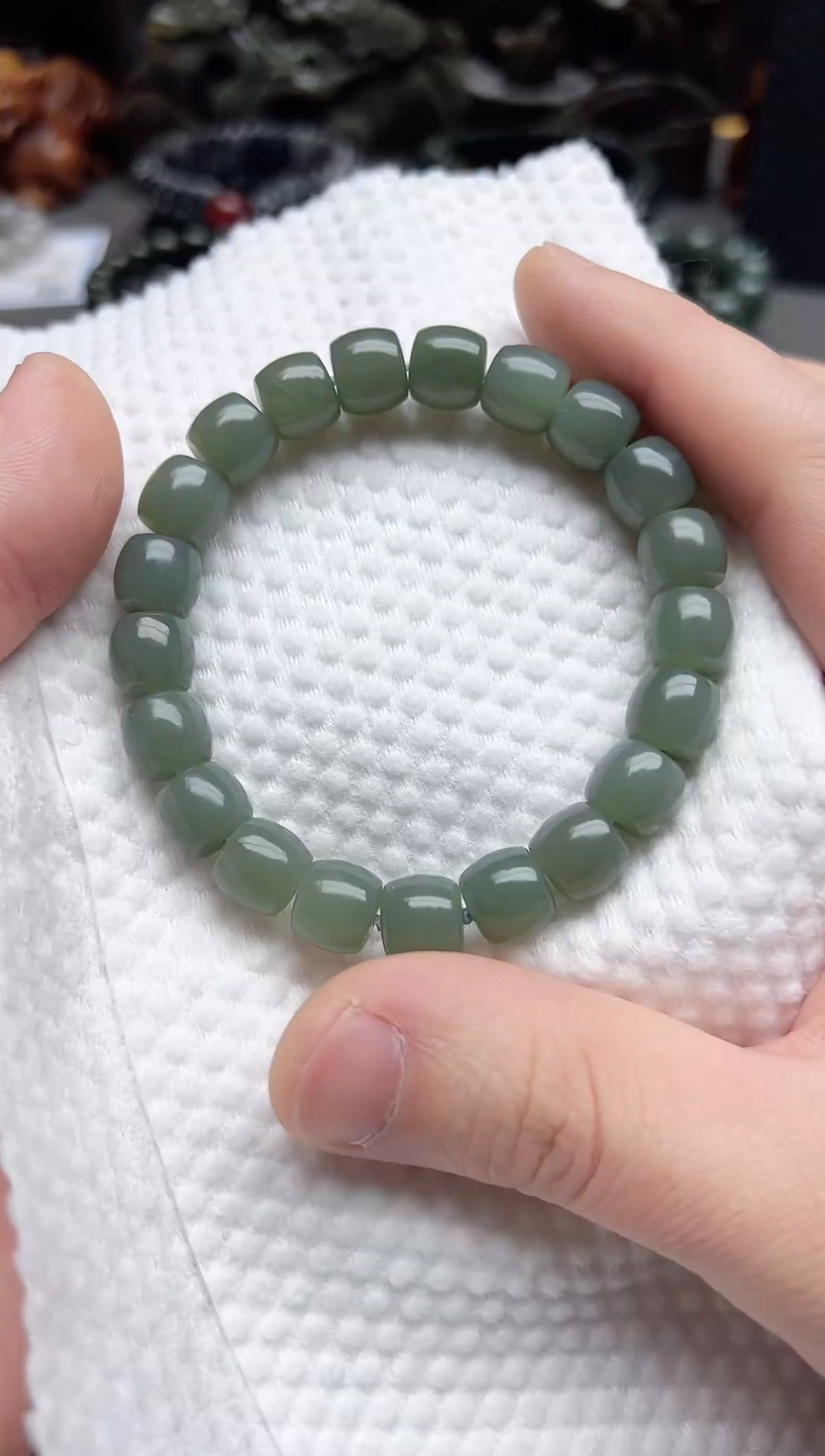未镶嵌手链和田玉卡10直切碧水沁手串