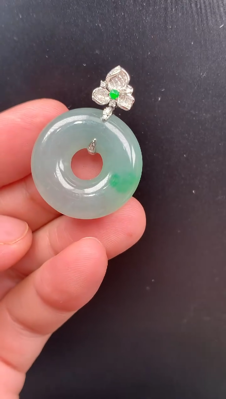 【闪购商品】翡翠颈饰18K金镶嵌一