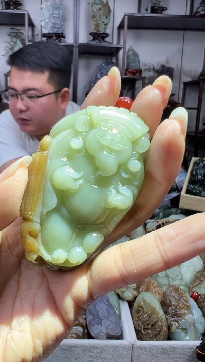 和田玉未镶嵌把件1