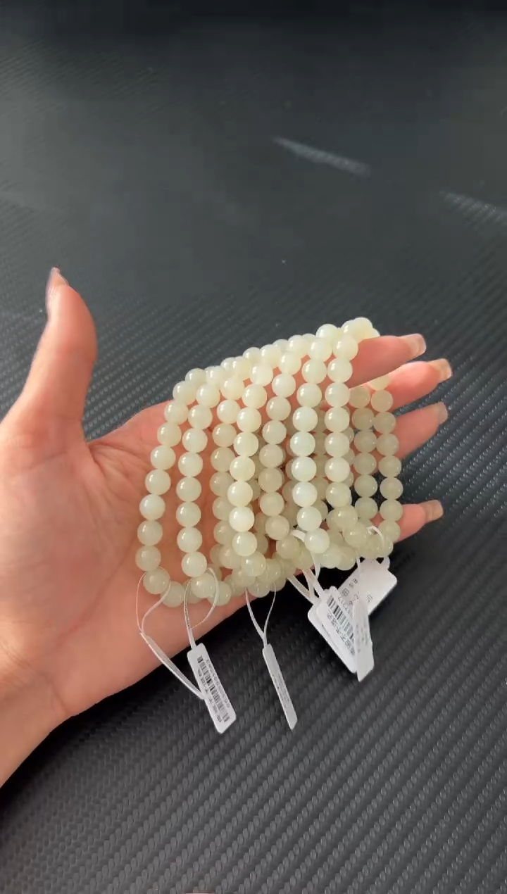 未镶嵌手串和田玉于田微色差卡8多样性发货拍一发一J