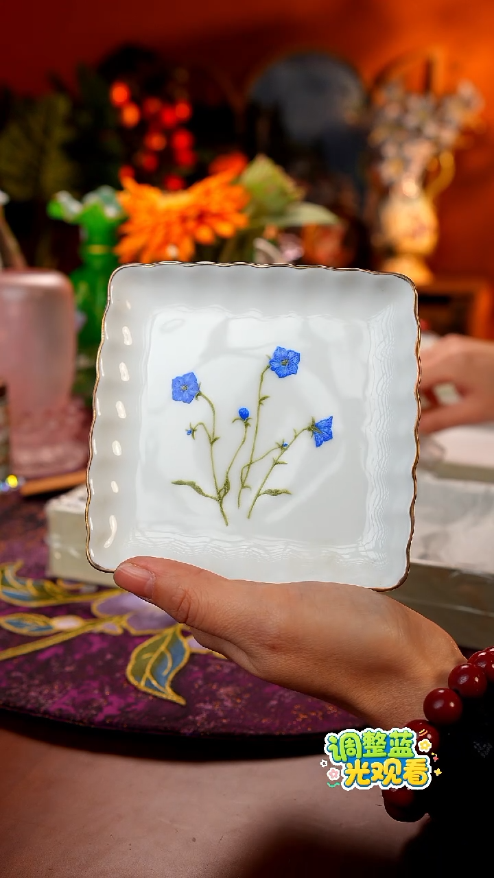 秋田清仓防漏局儿-深川君岛一郎联名款方皿