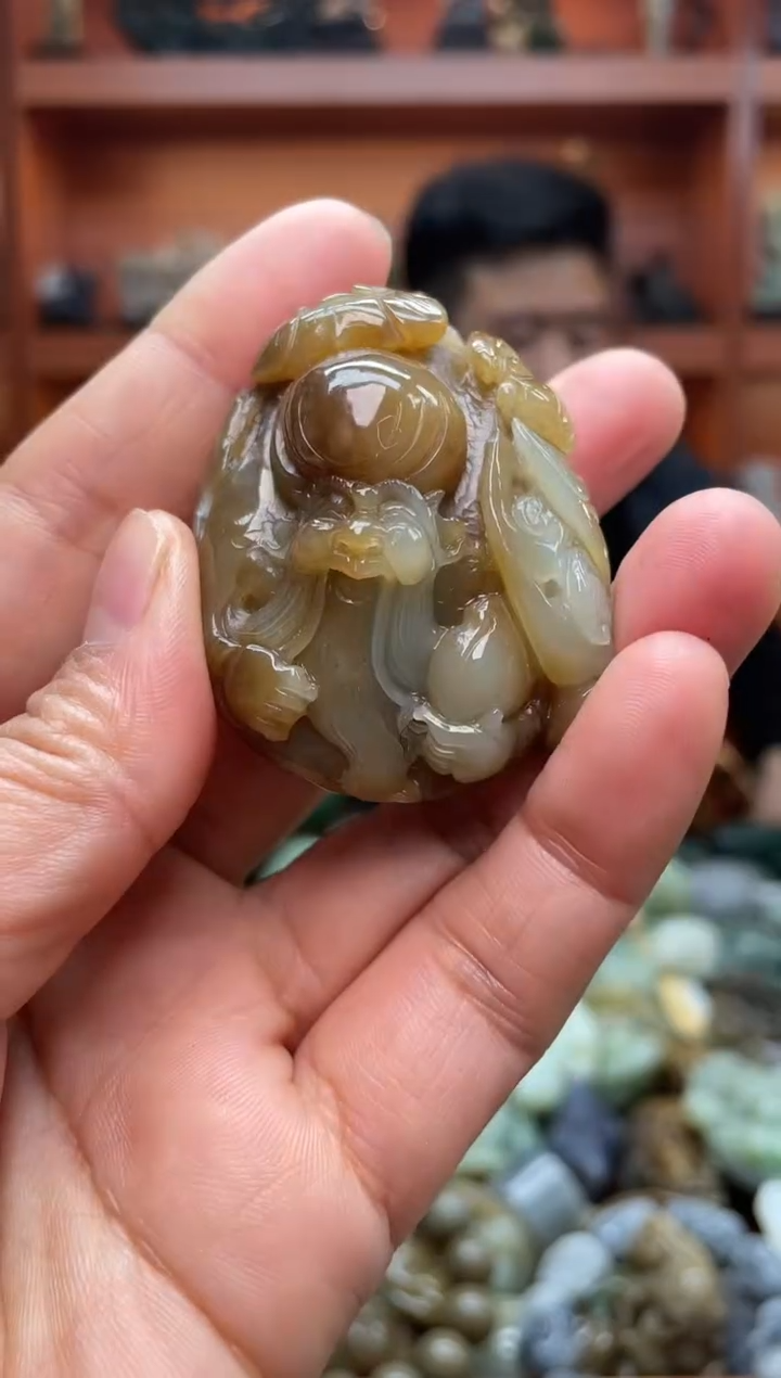 未镶嵌和田玉把件1