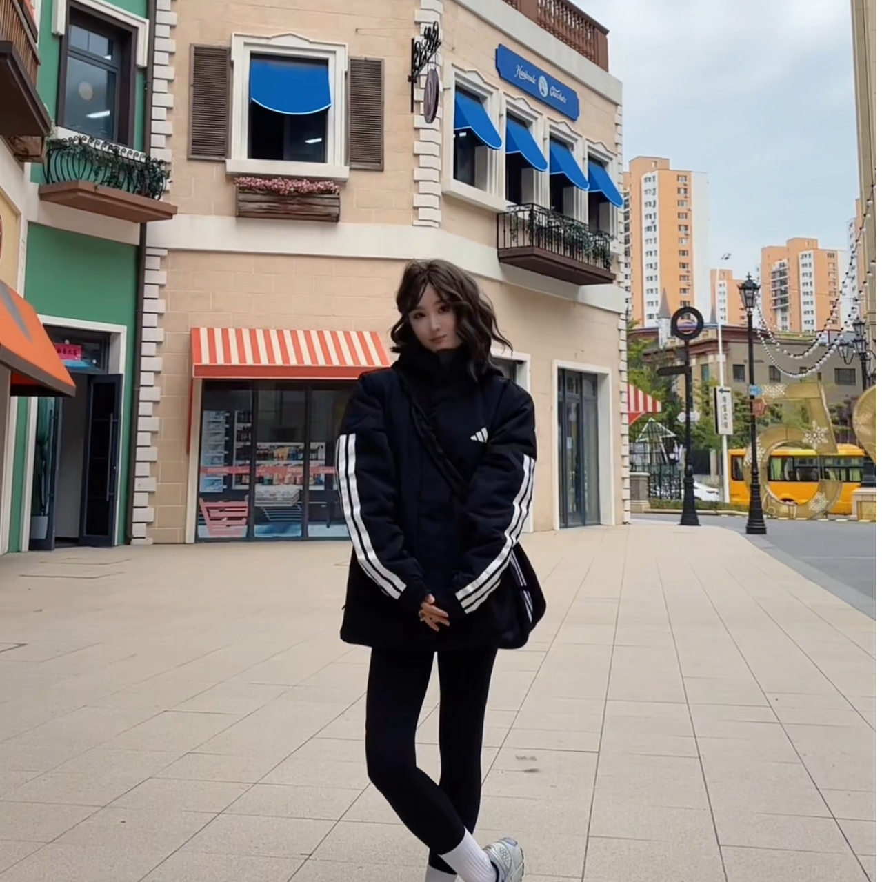 adidas阿迪达斯男子运动休闲棉服外套JY8303