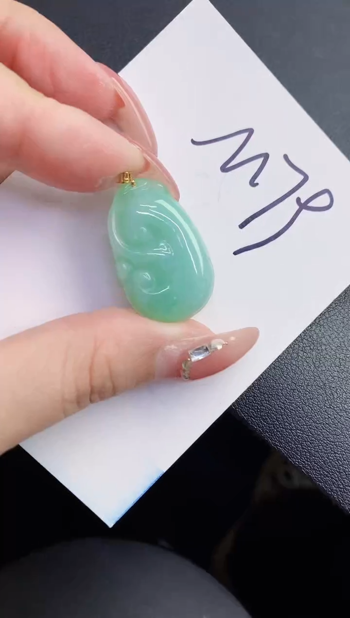 【闪购商品】翡翠颈饰18K金镶嵌000000000000