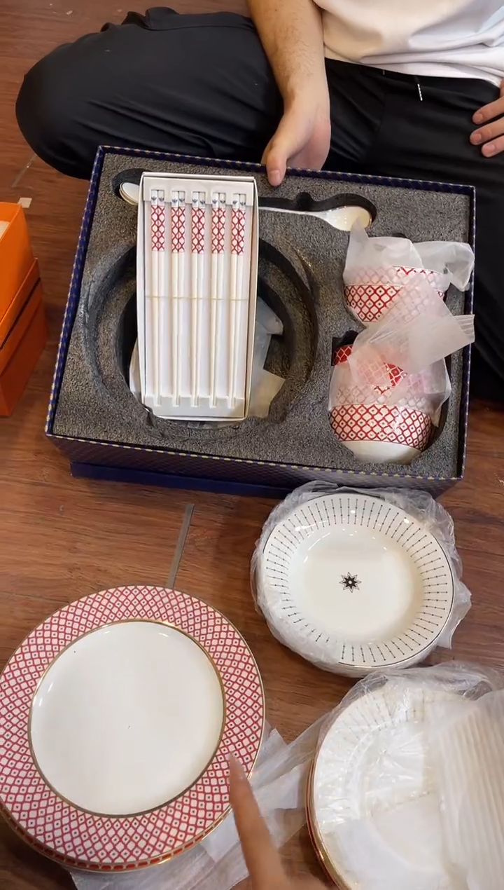 杯鸿辉家品牌瓷器，京东包邮！