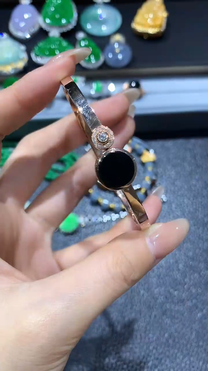 【闪购商品】翡翠手链18K金镶嵌5团购