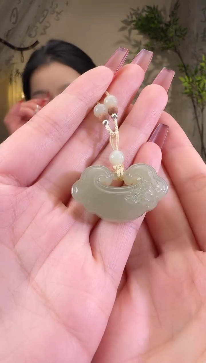 【闪购商品】和田玉颈饰未镶嵌平安锁