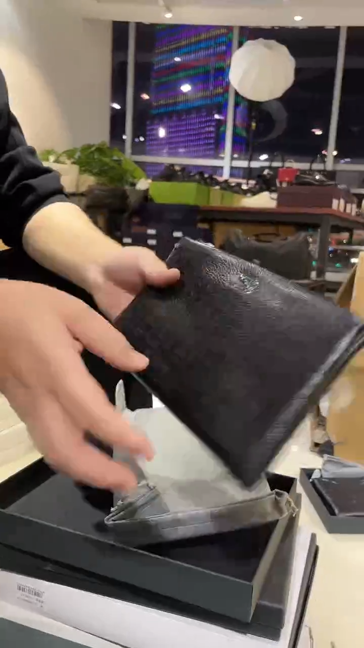 头层牛皮017品牌男包清货中（不要卡单，理性消费）