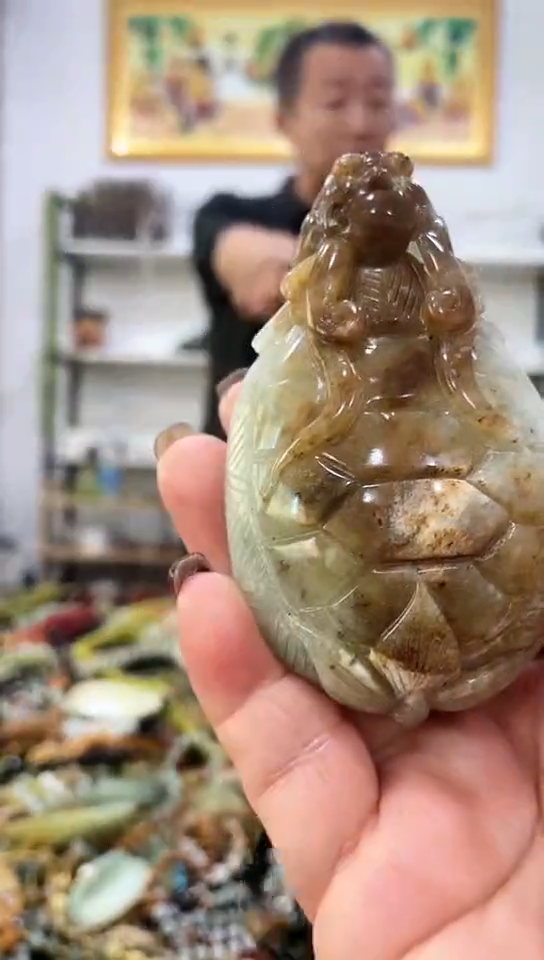 未镶嵌岫玉挂件 