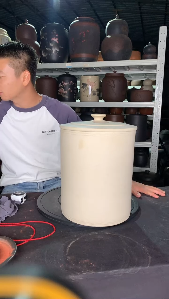 罐白泥哑光素11饼茶叶罐
