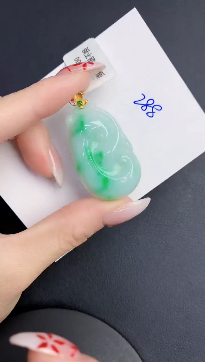 【闪购商品】翡翠颈饰18K金镶嵌0000000000