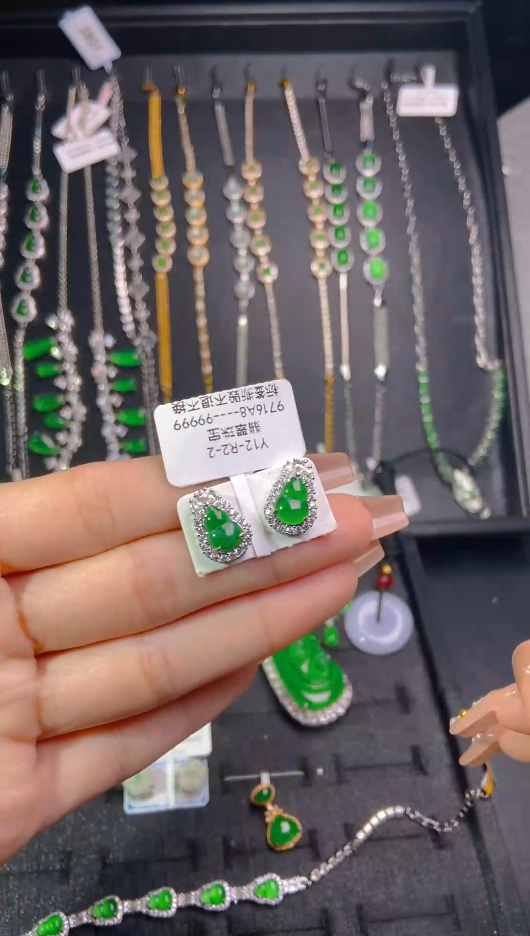 【闪购商品】翡翠耳饰未镶嵌天然翡翠A货129