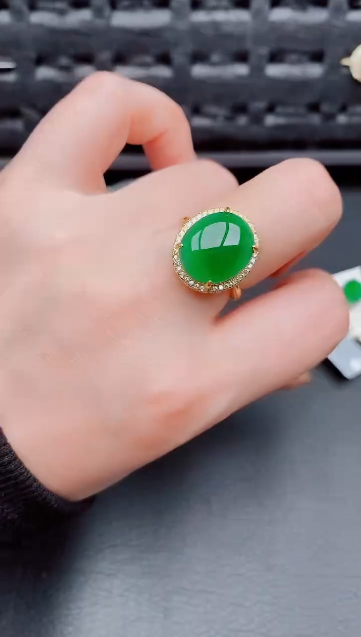 【闪购商品】翡翠戒指银S925镶嵌天然a货翡翠688