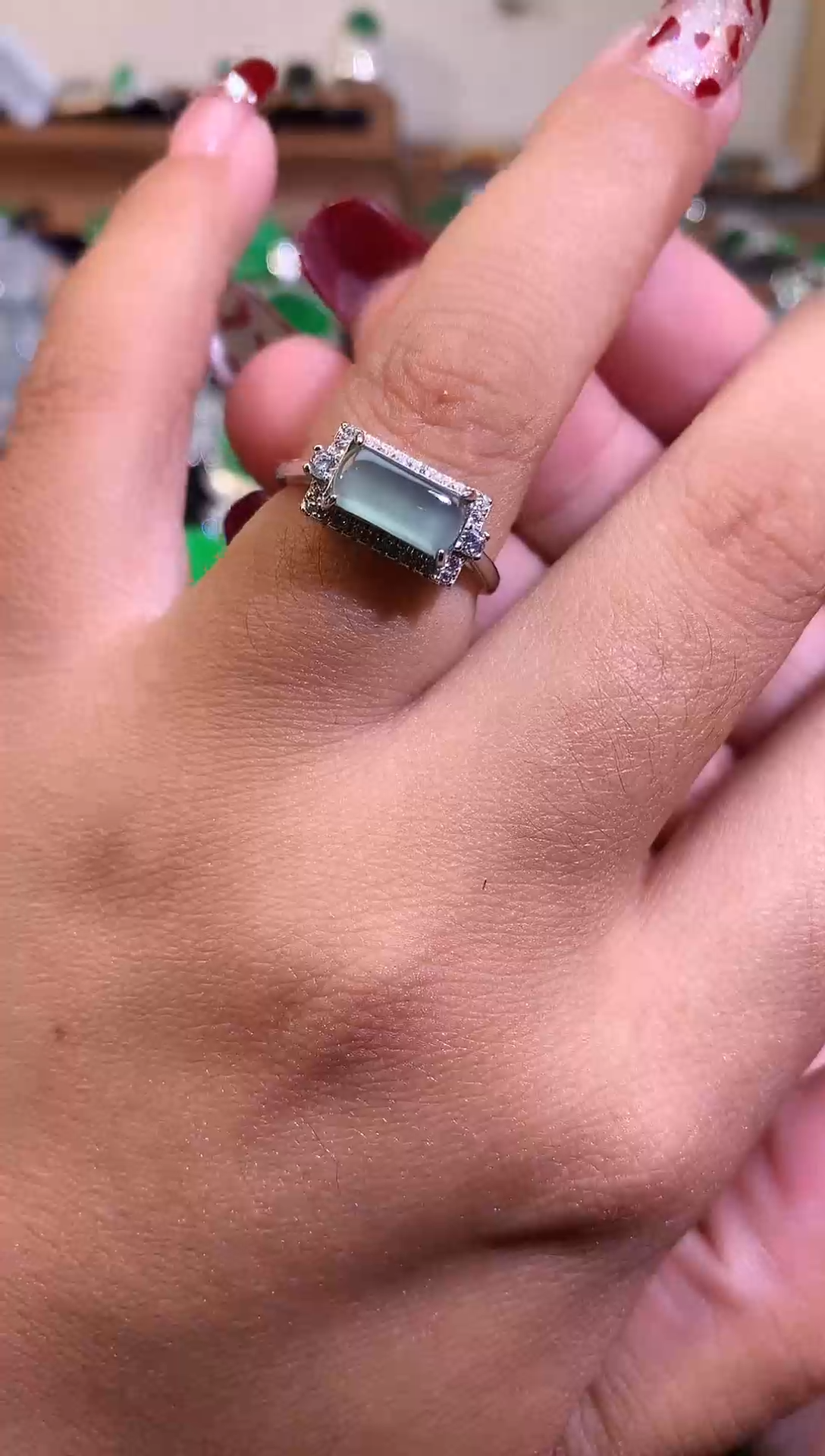 【闪购商品】翡翠戒指银S925镶嵌缅甸天然A货翡翠