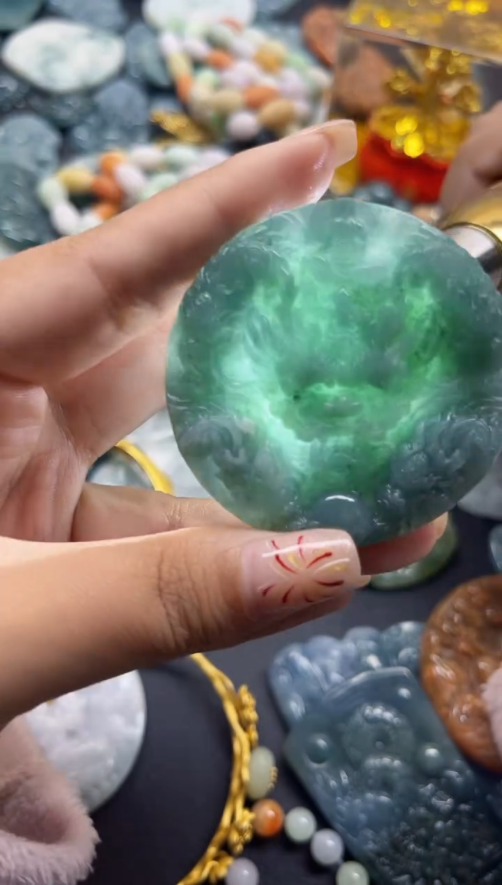 【闪购商品】翡翠颈饰未镶嵌翡翠